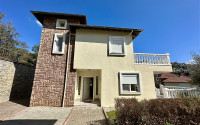Three-room villa 120 m2 equipped with furniture. Alanya center, Tepe district.-id-4504-photo-19