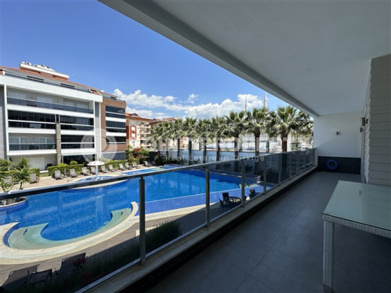 Великолепная трёхкомнатная квартира с двумя балконами и мебелью, район Оба-id-4508-фото-12