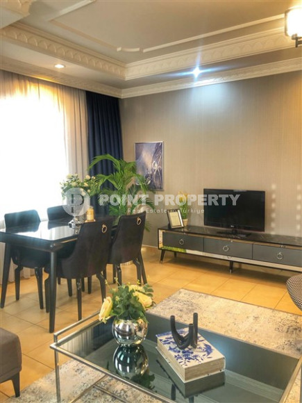Spacious comfortable apartment in the very center of Alanya. Living area 100 m2.-id-4509-photo-3