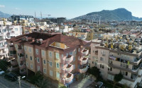 Spacious comfortable apartment in the very center of Alanya. Living area 100 m2.-id-4509-photo-10