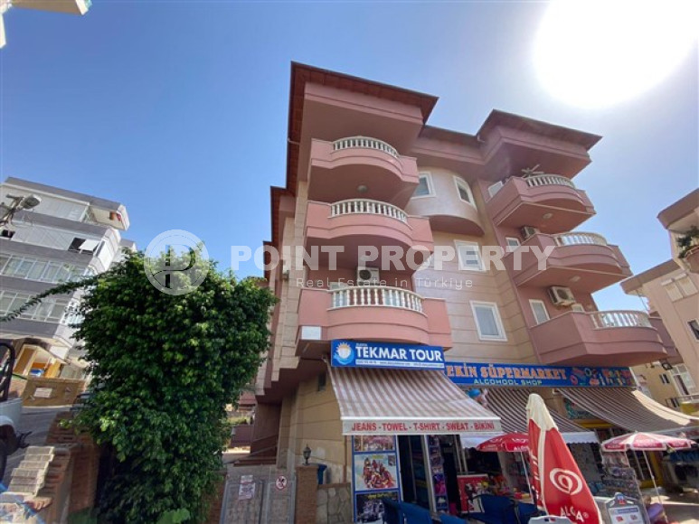 Spacious comfortable apartment in the very center of Alanya. Living area 100 m2.-id-4509-photo-11