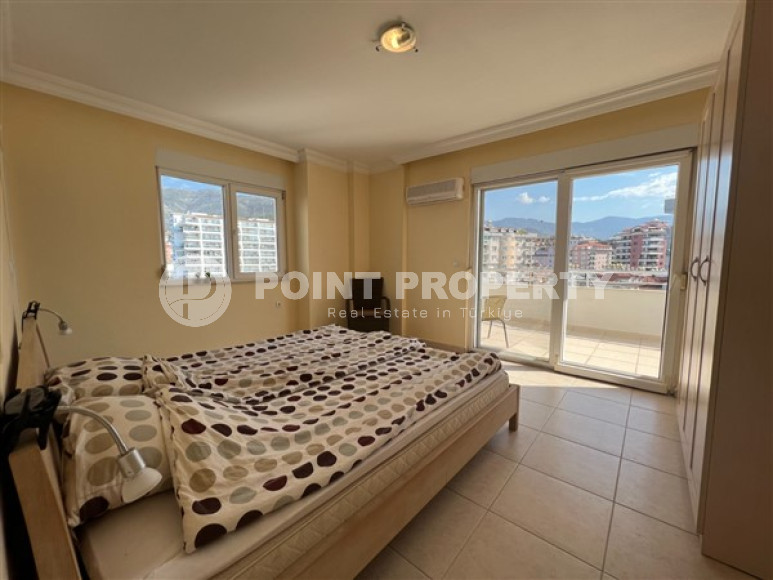 Spacious, bright apartment on the 6th floor with panoramic views of the city and the sea.-id-4513-photo-5