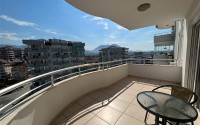Spacious, bright apartment on the 6th floor with panoramic views of the city and the sea.-id-4513-photo-9