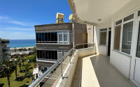 Panoramic apartment 2+1 on the seashore in the modern developed area of Mahmutlar.-id-4516-photo-7