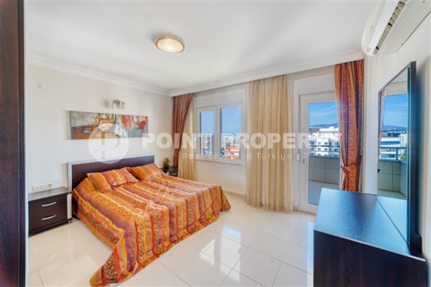 Panoramic duplex with a total area of 306 m2, on the 12th floor with an attic, 700 meters from the beach and the promenade.-id-4517-photo-5