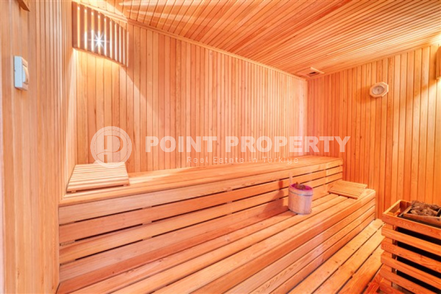 Panoramic duplex with a total area of 306 m2, on the 12th floor with an attic, 700 meters from the beach and the promenade.-id-4517-photo-23