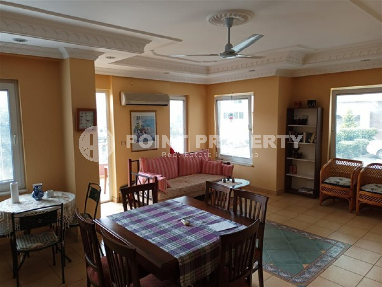 Меблированная квартира 2+1 в 600 метрах от знаменитого пляжа Клеопатры в центре Аланьи.-id-4518-фото-3