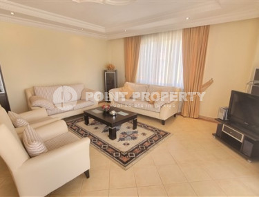 Комфортабельная светлая квартира в самом центре Аланьи и в 500 метрах от моря.-id-4520-фото-2