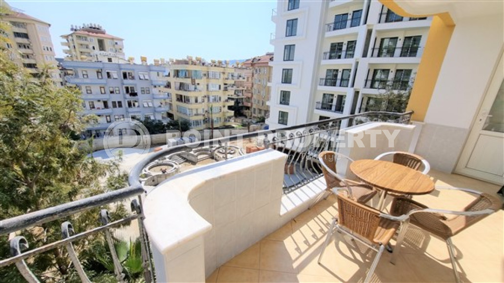 Comfortable, bright apartment in the very center of Alanya and 500 meters from the sea.-id-4520-photo-7