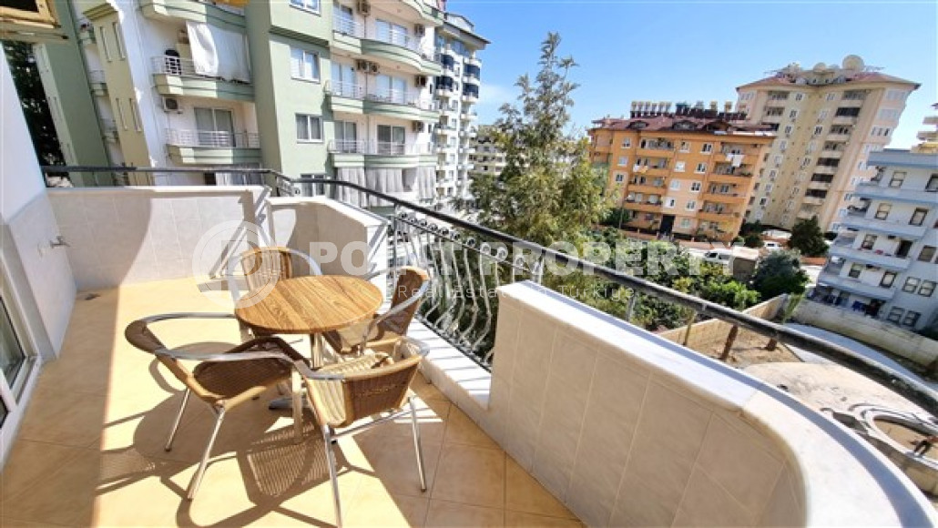 Comfortable, bright apartment in the very center of Alanya and 500 meters from the sea.-id-4520-photo-8