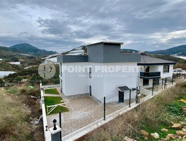 New duplex villa built in 2022 with access to the terrace, Kargicak-id-4529-photo-1