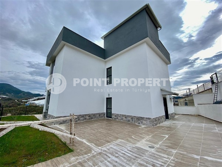 New duplex villa built in 2022 with access to the terrace, Kargicak-id-4529-photo-13