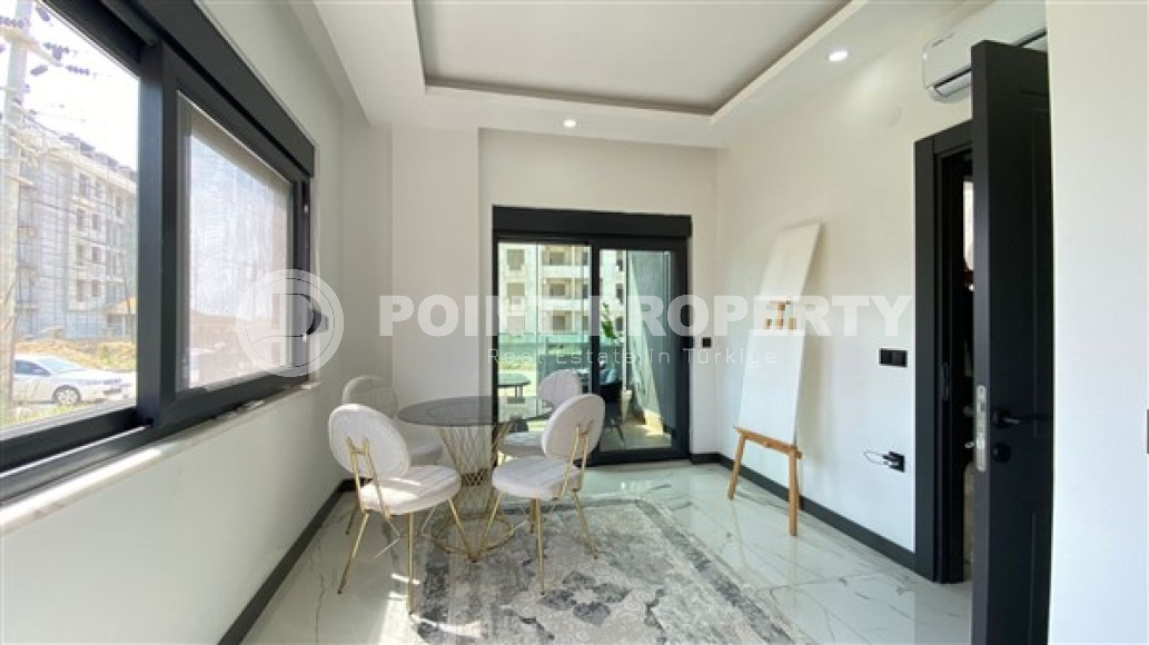 Стильная двухуровневая квартира с собственным садом в резиденции 2021 года постройки с бассейном и фитнес клубом.-id-4531-фото-10