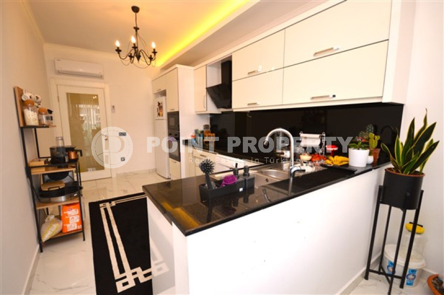 Просторные светлые апартаменты 3+1, общей площадью 160 м2, в комфортабельном районе Оба.-id-4534-фото-5