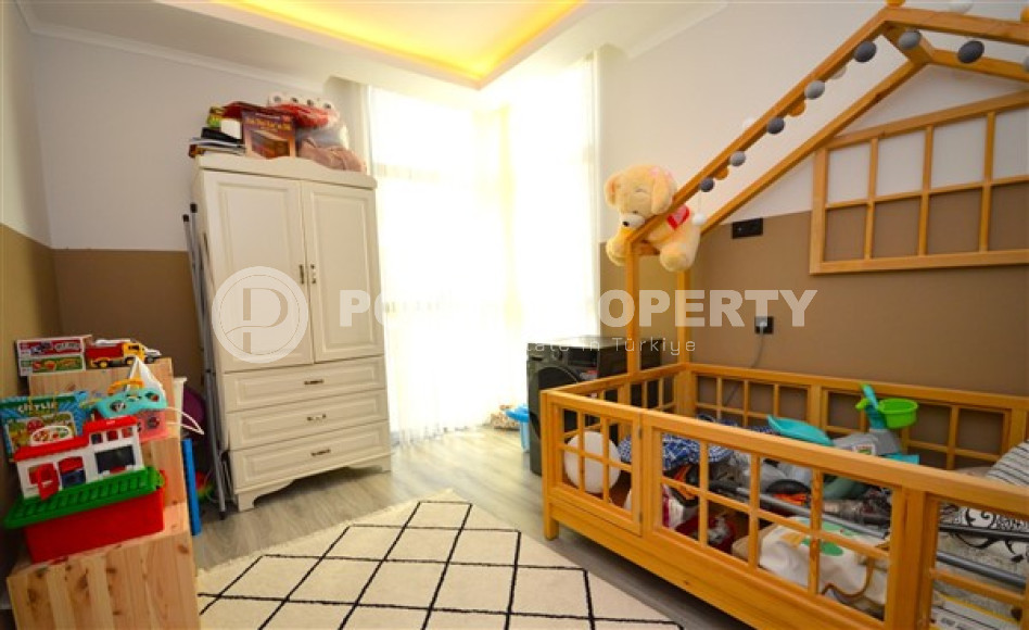 Просторные светлые апартаменты 3+1, общей площадью 160 м2, в комфортабельном районе Оба.-id-4534-фото-9