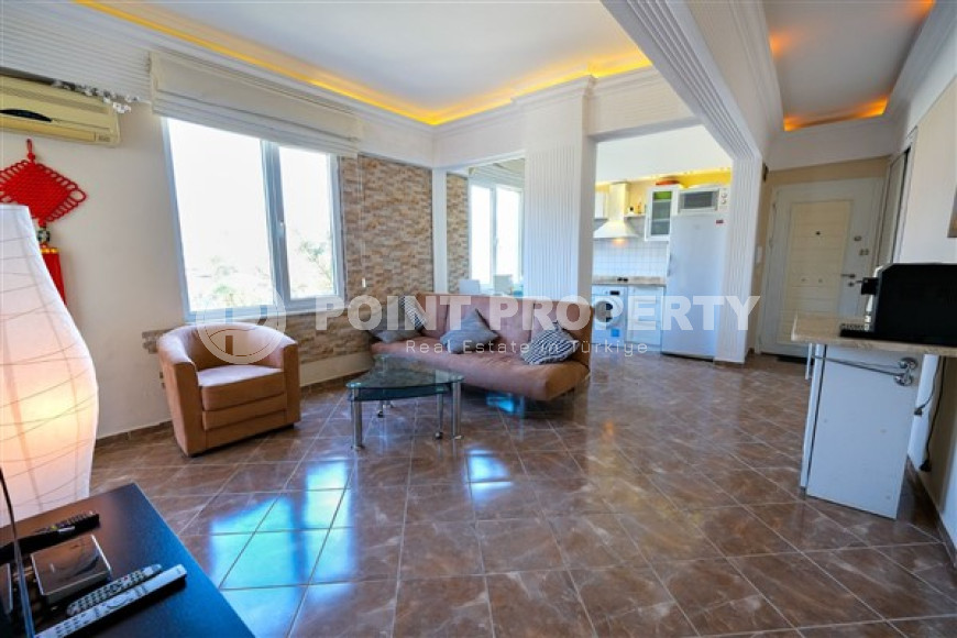 Небольшая комфортабельная квартира 1+1, общей площадью 55 м2, в 700 метрах от пляжа в центре Аланьи.-id-4537-фото-2