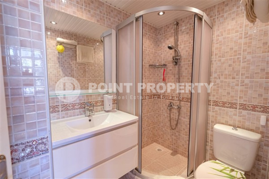 Небольшая комфортабельная квартира 1+1, общей площадью 55 м2, в 700 метрах от пляжа в центре Аланьи.-id-4537-фото-6