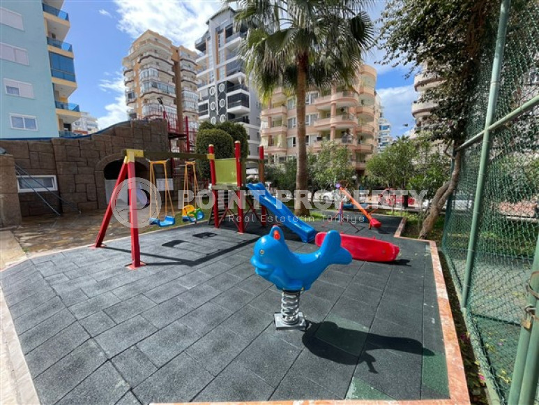 Spacious apartment with three bedrooms 400 meters from the beach and promenade.-id-4538-photo-13