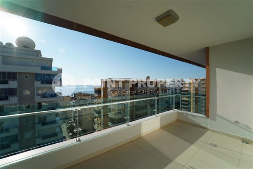 Duplex apartment 175 m2 with four bathrooms and a spacious living room, Mahmutlar district-id-4544-photo-11