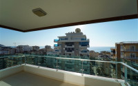 Duplex apartment 175 m2 with four bathrooms and a spacious living room, Mahmutlar district-id-4544-photo-12