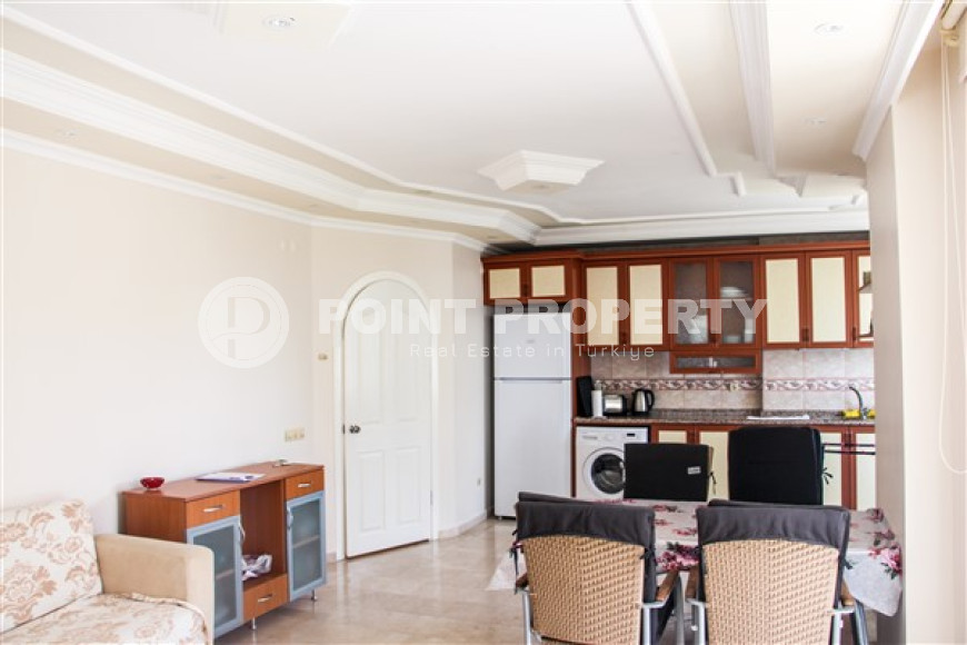 Ухоженные апартаменты 90 м2 с мебелью рядом красивым садовым участком, Кестель-id-4547-фото-3