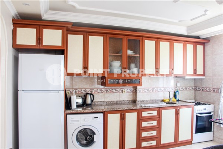 Ухоженные апартаменты 90 м2 с мебелью рядом красивым садовым участком, Кестель-id-4547-фото-4