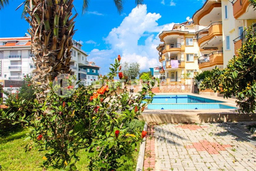 Ухоженные апартаменты 90 м2 с мебелью рядом красивым садовым участком, Кестель-id-4547-фото-15