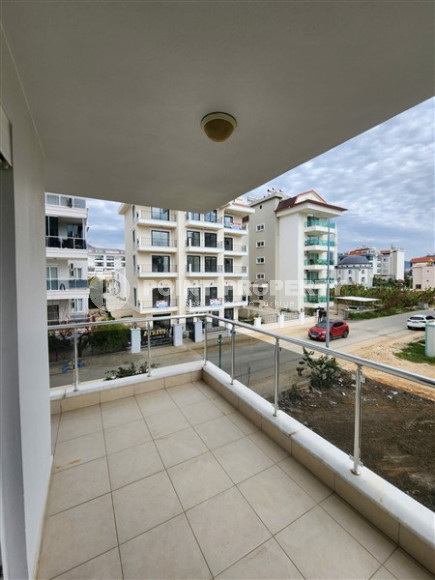 Очаровательные апартаменты 120 м2 всего в 50 метрах от Средиземного моря, район Кестель-id-4550-фото-9