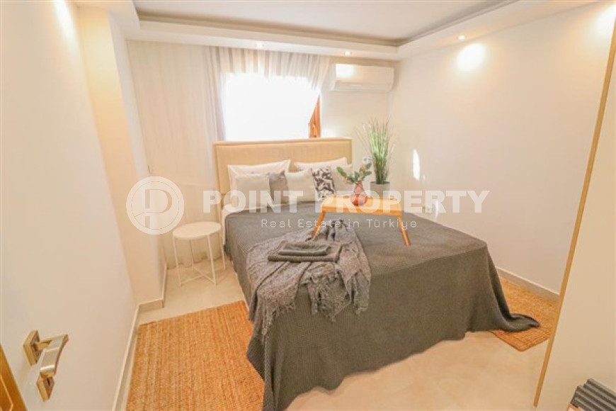 Duplex apartment with an area of 220 m2 400 meters from the sea, Kestel district-id-4551-photo-8