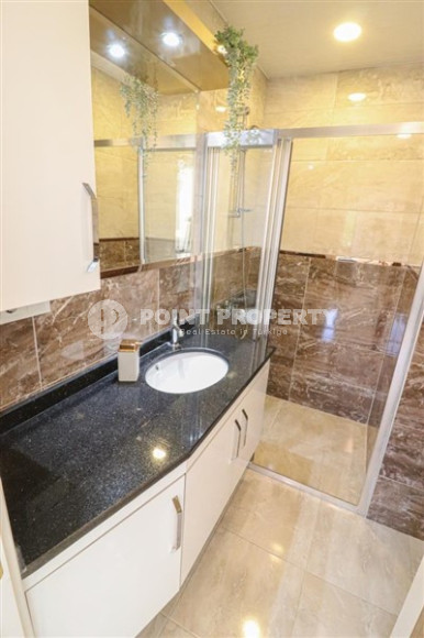 Duplex apartment with an area of 220 m2 400 meters from the sea, Kestel district-id-4551-photo-11