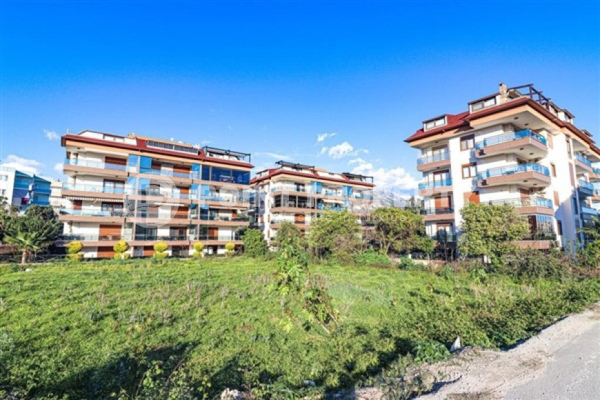 Duplex apartment with an area of 220 m2 400 meters from the sea, Kestel district-id-4551-photo-20