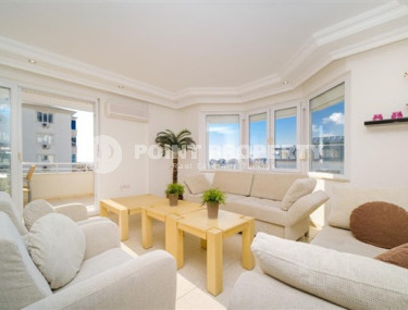 Панорамная светлая квартира 2+1, общей площадью 115 м2, на 6-м этаже в центре Аланьи.-id-4552-фото-2