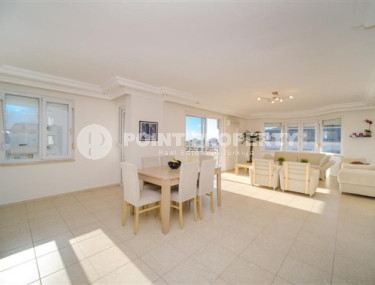 Панорамная светлая квартира 2+1, общей площадью 115 м2, на 6-м этаже в центре Аланьи.-id-4552-фото-3