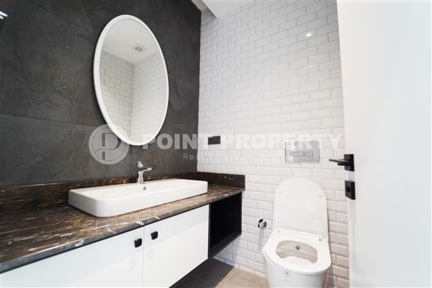 Небольшая стильная квартира в современном жилом комплексе в 350 метрах от пляжа и набережной.-id-4553-фото-6