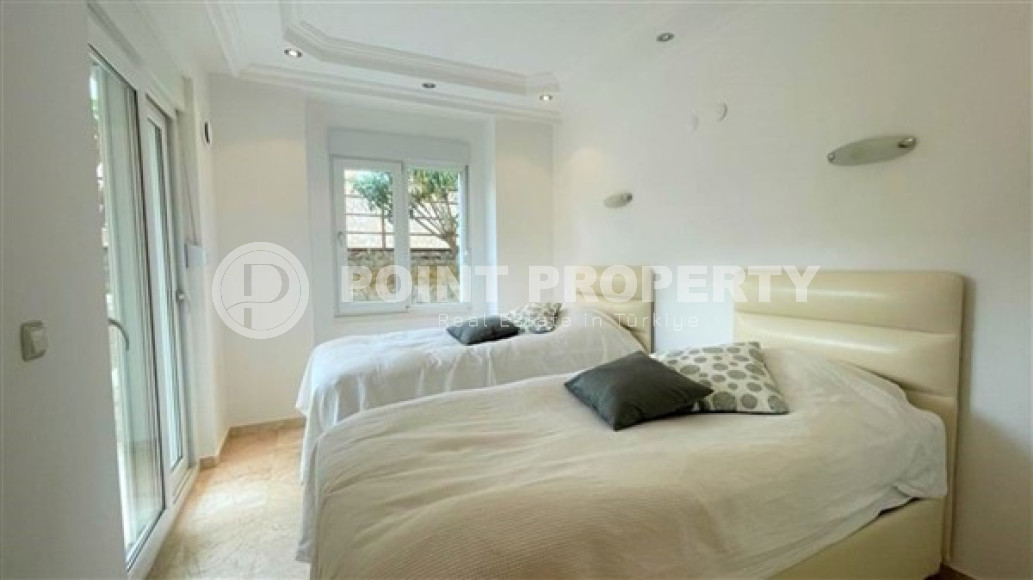 Апартаменты 2+1 на 1-м этаже в резиденции с бассейном и садом в элитном районе Аланьи - Бекташ.-id-4554-фото-2