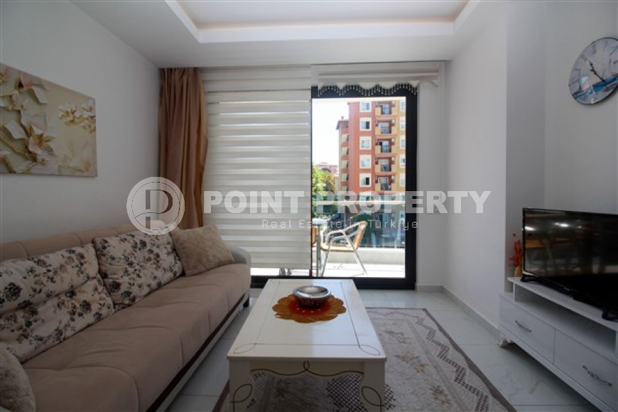 Небольшая светлая квартира 1+1 в 500 метрах от моря в центре Аланьи.-id-4555-фото-2