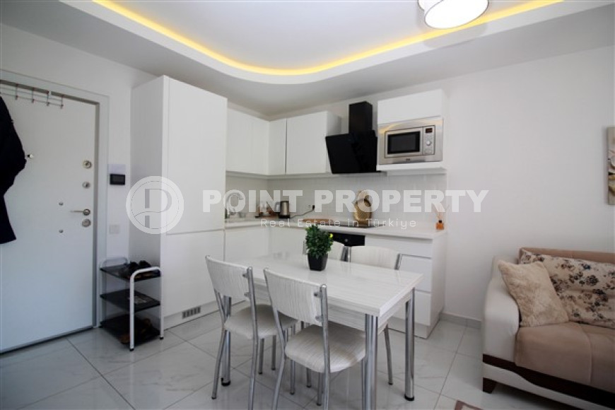 Небольшая светлая квартира 1+1 в 500 метрах от моря в центре Аланьи.-id-4555-фото-3