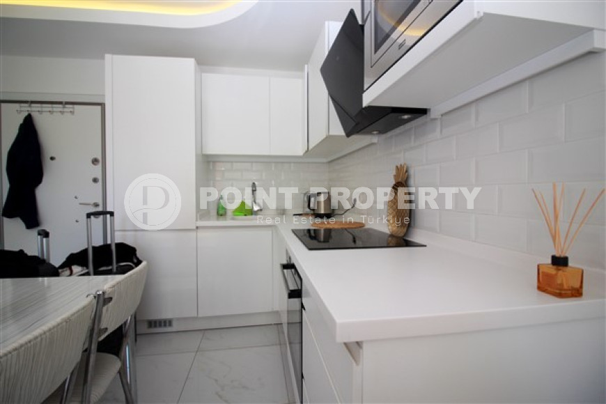 Небольшая светлая квартира 1+1 в 500 метрах от моря в центре Аланьи.-id-4555-фото-4