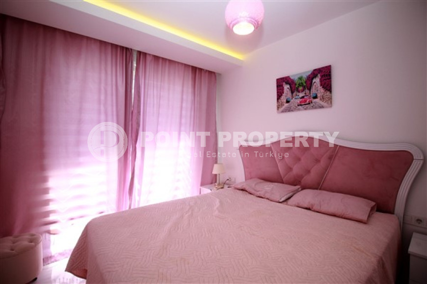 Небольшая светлая квартира 1+1 в 500 метрах от моря в центре Аланьи.-id-4555-фото-5