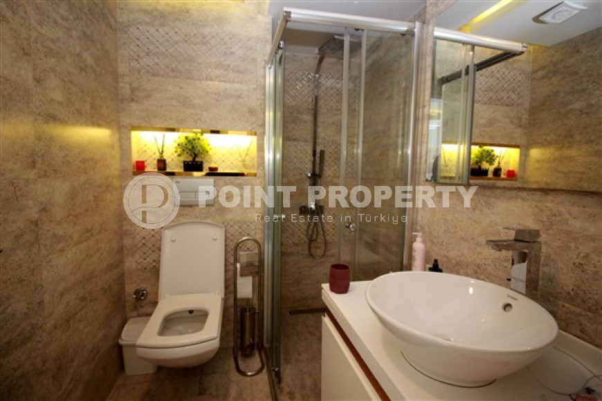 Небольшая светлая квартира 1+1 в 500 метрах от моря в центре Аланьи.-id-4555-фото-6