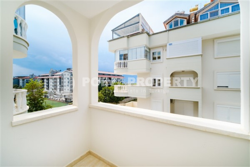 Апартаменты 2+1 с приятным светлым интерьером на 3-м этаже в центре района Оба.-id-4561-фото-10