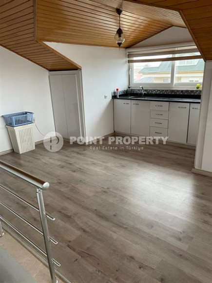 Duplex penthouse, 5+2, 260m² with mountain views in an urban house in Cikcilli-id-1374-photo-17