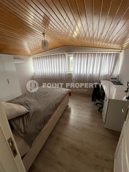 Duplex penthouse, 5+2, 260m² with mountain views in an urban house in Cikcilli-id-1374-photo-20