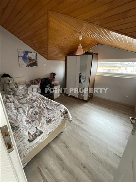 Duplex penthouse, 5+2, 260m² with mountain views in an urban house in Cikcilli-id-1374-photo-23