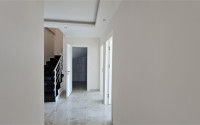 Unfurnished duplex apartment with an area of 155 m2 in Mahmutlar area-id-4570-photo-7