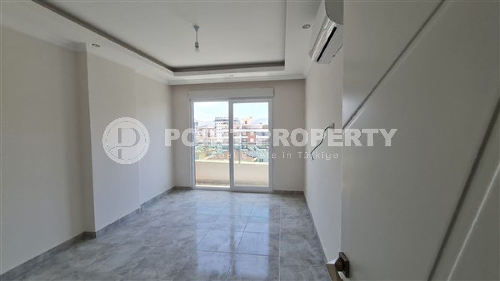 Unfurnished duplex apartment with an area of 155 m2 in Mahmutlar area-id-4570-photo-9