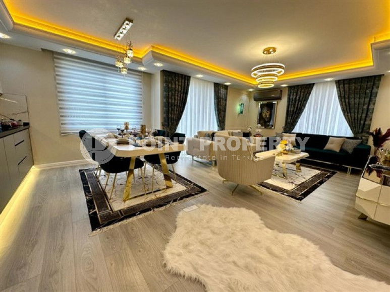 Стильные апартаменты 2+1 с дизайнерским ремонтом на самом берегу моря.-id-4573-фото-3