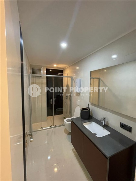 Panoramic duplex on the 13th floor with an attic in a new residence, commissioned in 2022.-id-4574-photo-10