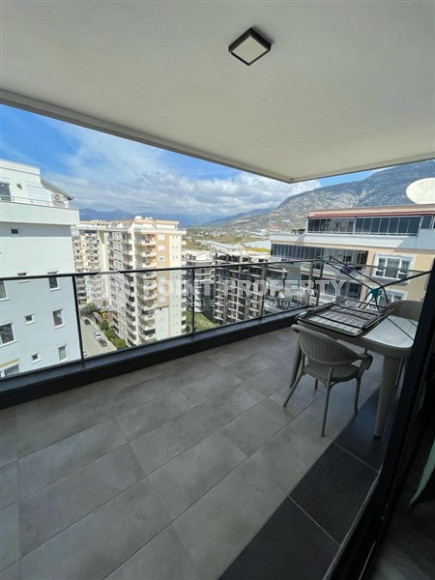 Panoramic duplex on the 13th floor with an attic in a new residence, commissioned in 2022.-id-4574-photo-13