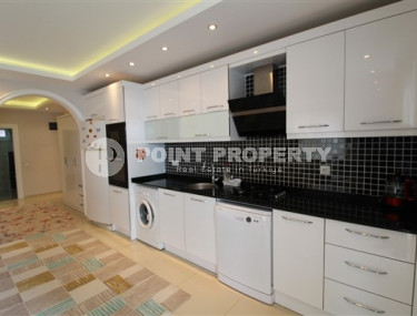 Меблированные апартаменты 85 м2 с балконом в 400 метрах от Средиземного моря, Тосмур-id-4587-фото-3